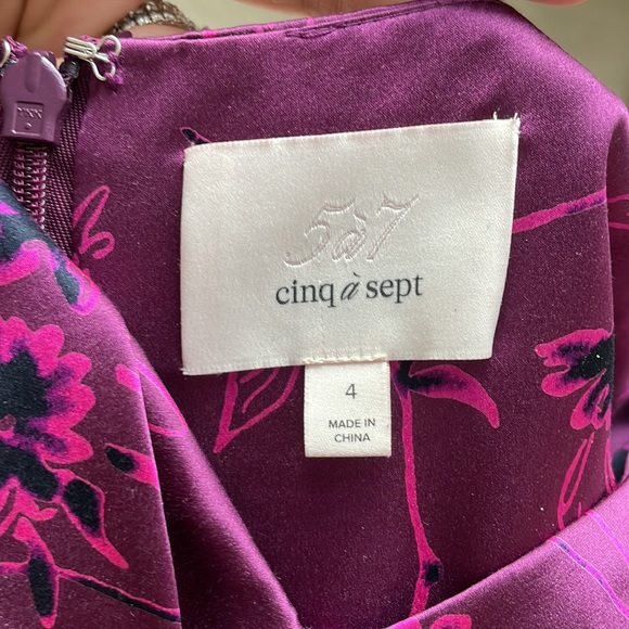 Cinq á Sept Lara Sleeveless Floral-Print Satin Cocktail Dress with Velvet Trim - Picture 4 of 5